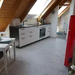 Weinbergliebe Am Tuniberg Zwischen Freiburg Und Frankreich *