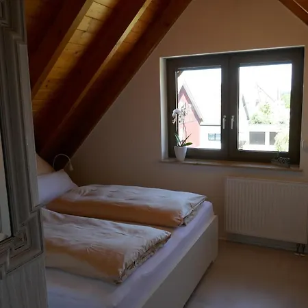 Moderne 2 Zi - Weinbergliebe Am Tuniberg Zwischen Freiburg Und Frankreich Apartment Merdingen