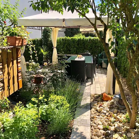 Апартаменты Weinbergliebe Am Tuniberg Zwischen Freiburg Und Frankreich *